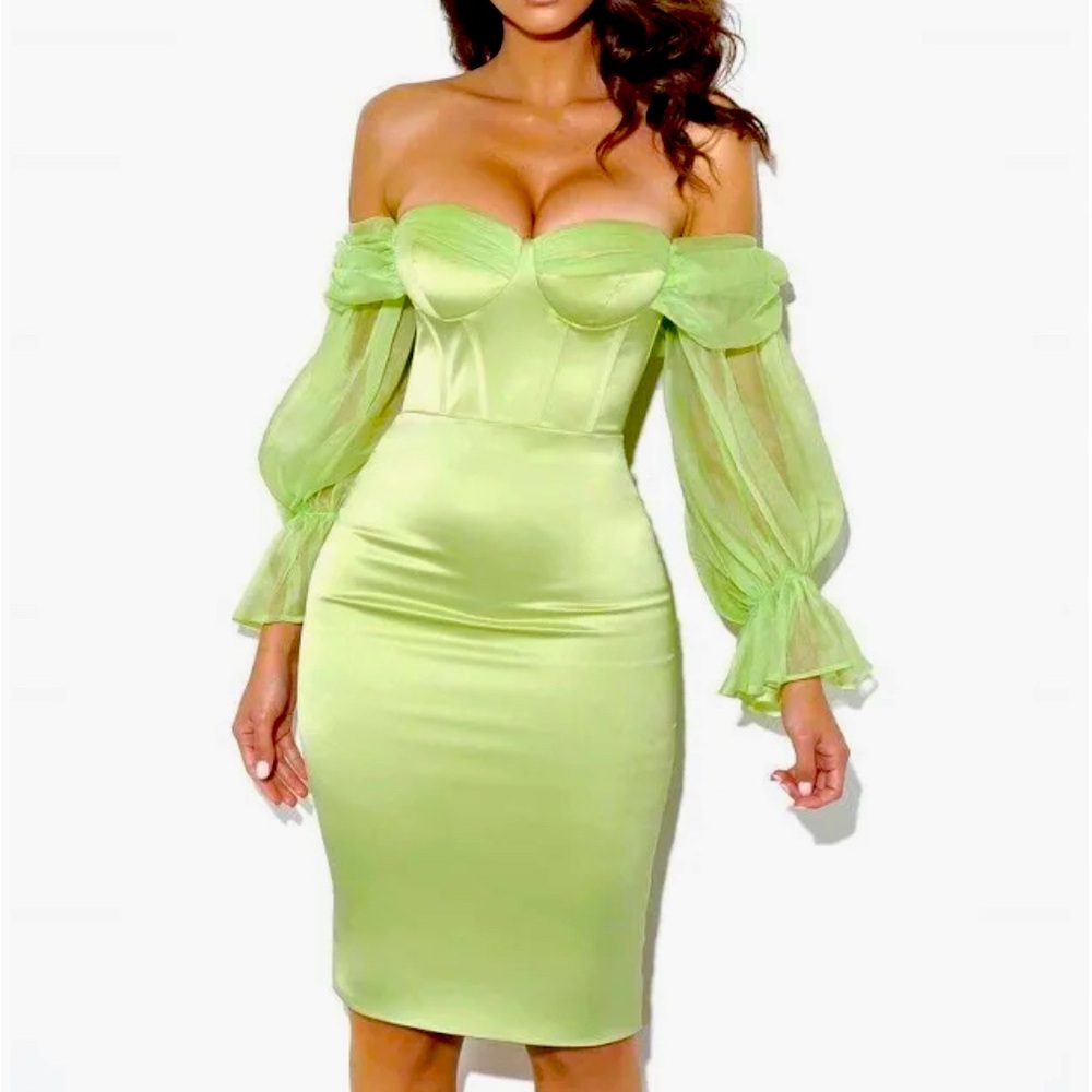 💚Miss Circle Lydia Lime Green Dress 💚